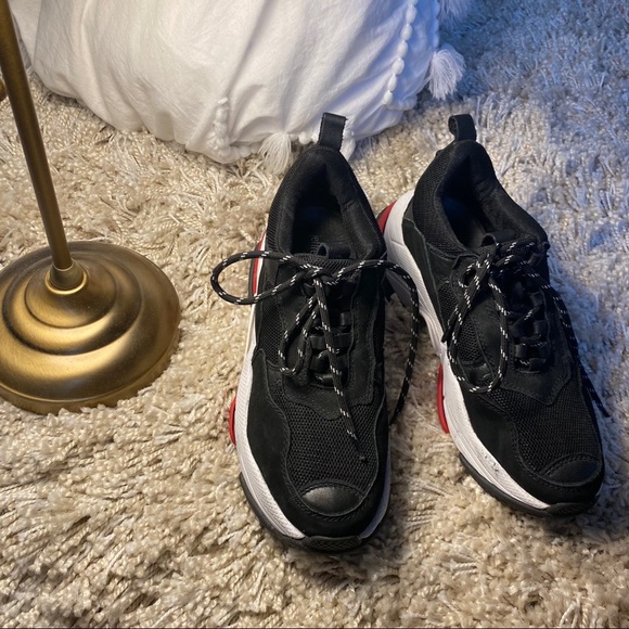 Jeffrey Campbell Platform Sneakers - Picture 1 of 4